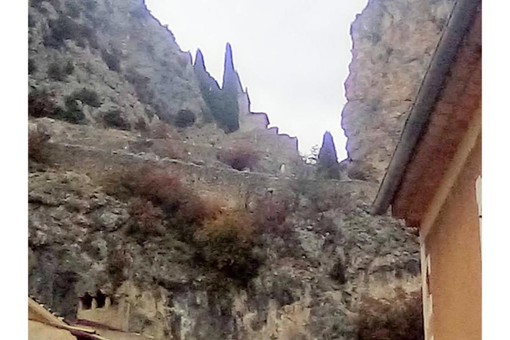 La Fontaine Appartement Moustiers-Sainte-Marie Buitenkant foto