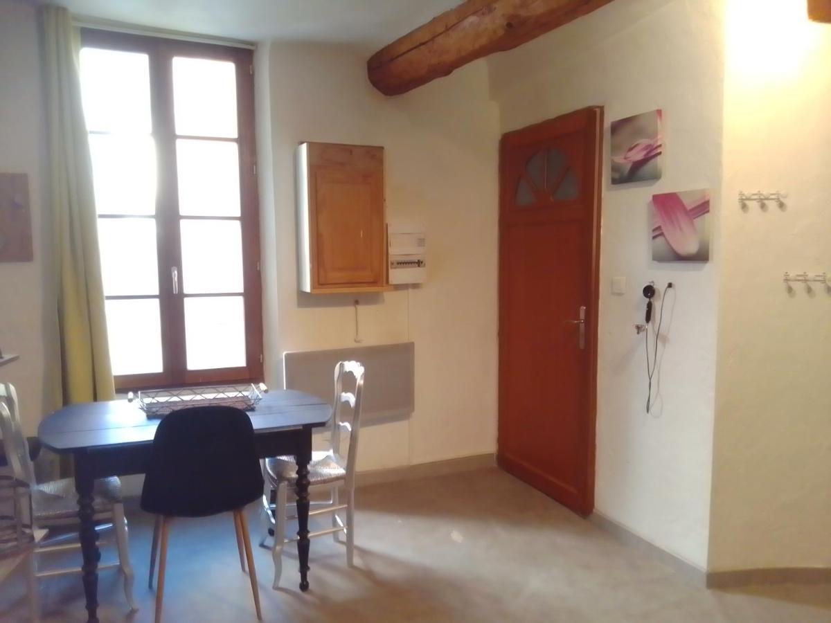 La Fontaine Appartement Moustiers-Sainte-Marie Buitenkant foto